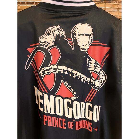 Dungeons & Dragons Demogorgon Bomber Jacket Black M Stranger Things - Picture 3 of 12